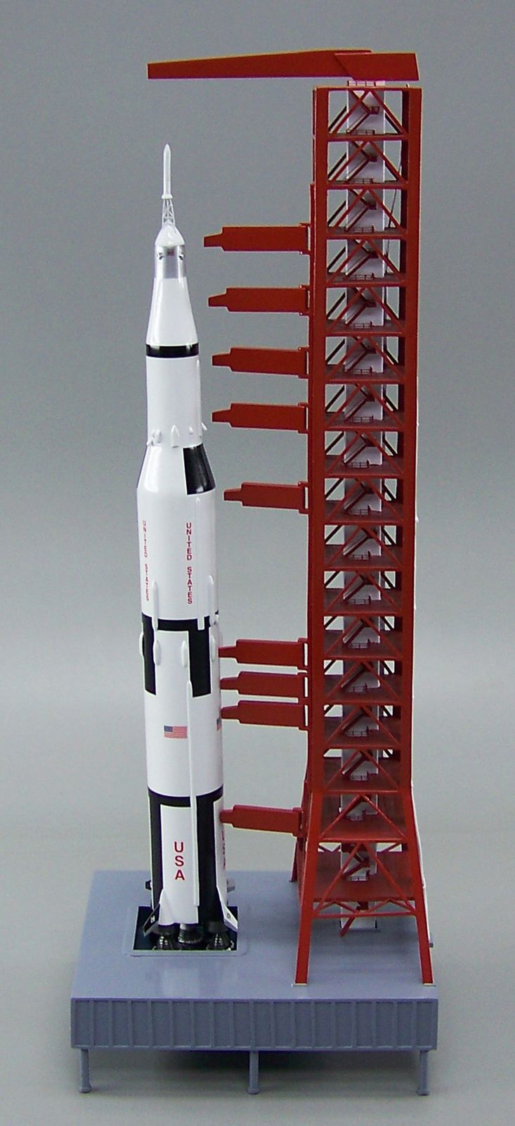 Saturn V 1/200 Scale Replica - Kennedy Space Center Space Shop