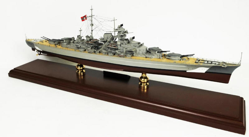 WWII German - Bismarck Battleship - 1/350 Scale Mahogany Model