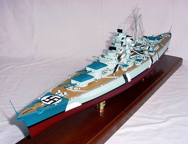 KMS Bismarck - Germany - WWII Battleship - 1/350 Scale Mahogany Custom Model