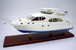 Click image for a larger view! - Ocean Alexander - Yacht - Custom Mahogany Ship Model